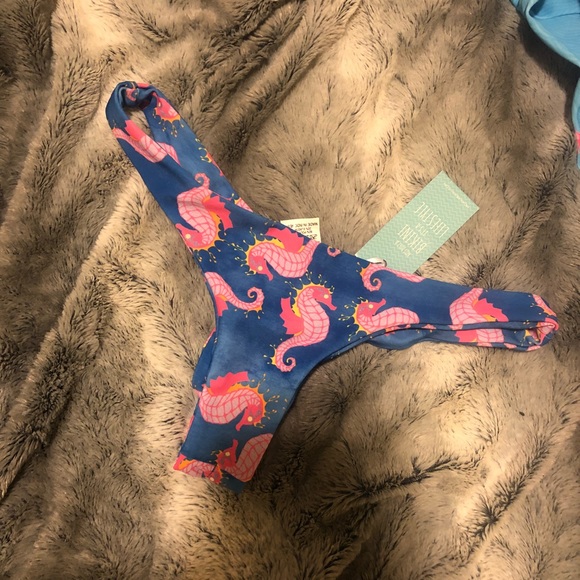 *RARE* Moana runch seahorse bottoms - Picture 2 of 3
